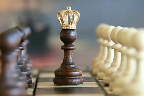 Gambit w szachach: Co to jest i jak wykorzystać jego moc?